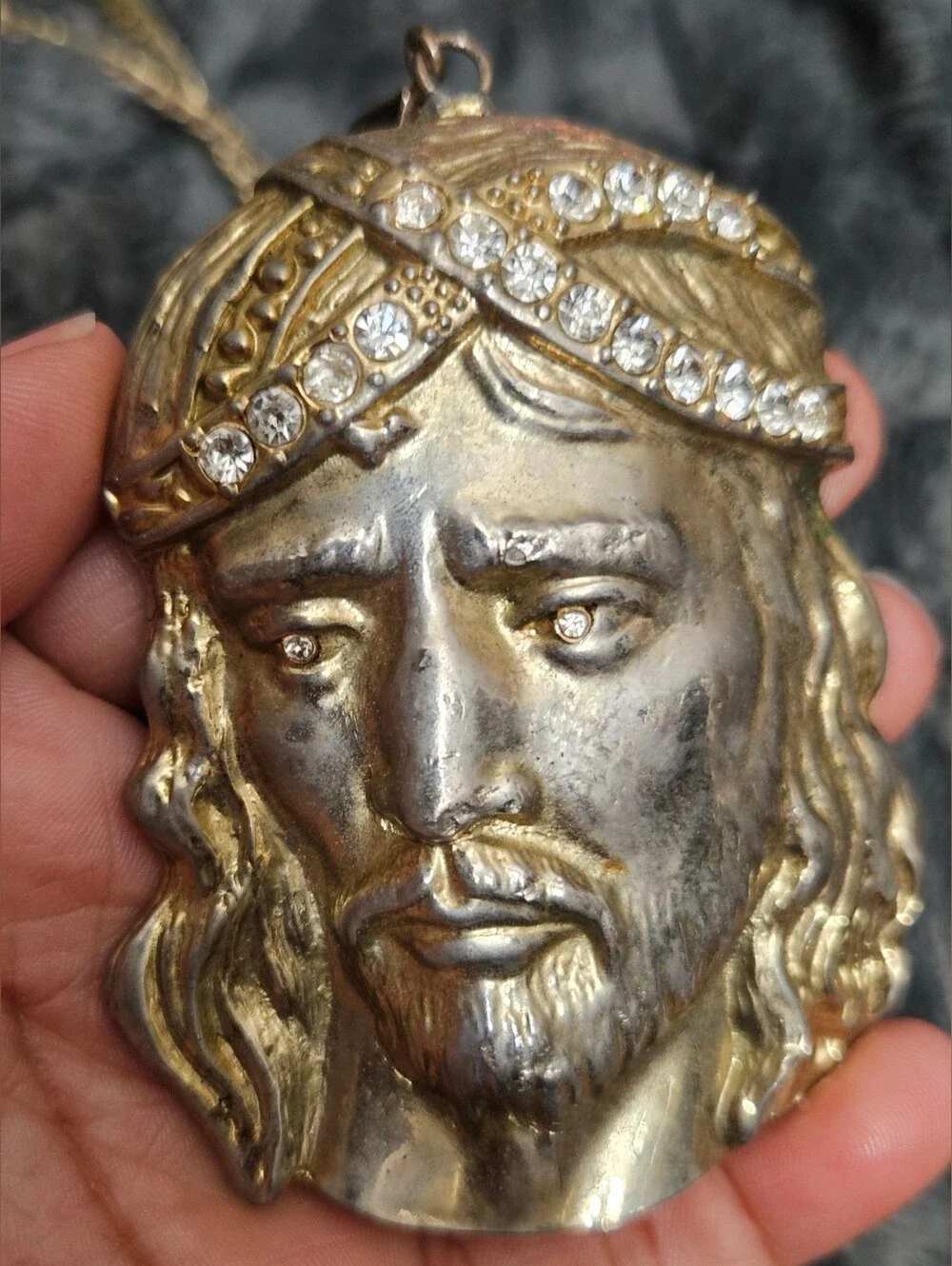 N/A striking gold